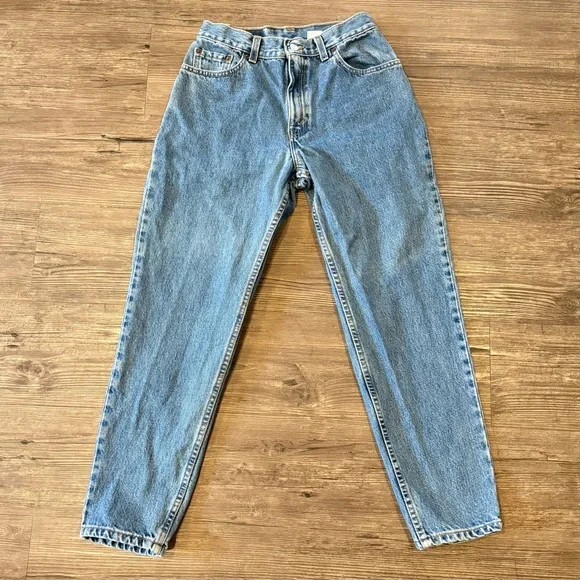 Levi’s 550 Vintage Relaxed Fit Tapered Leg Denim Jeans Women’s Size 8 Petite - Picture 3 of 10